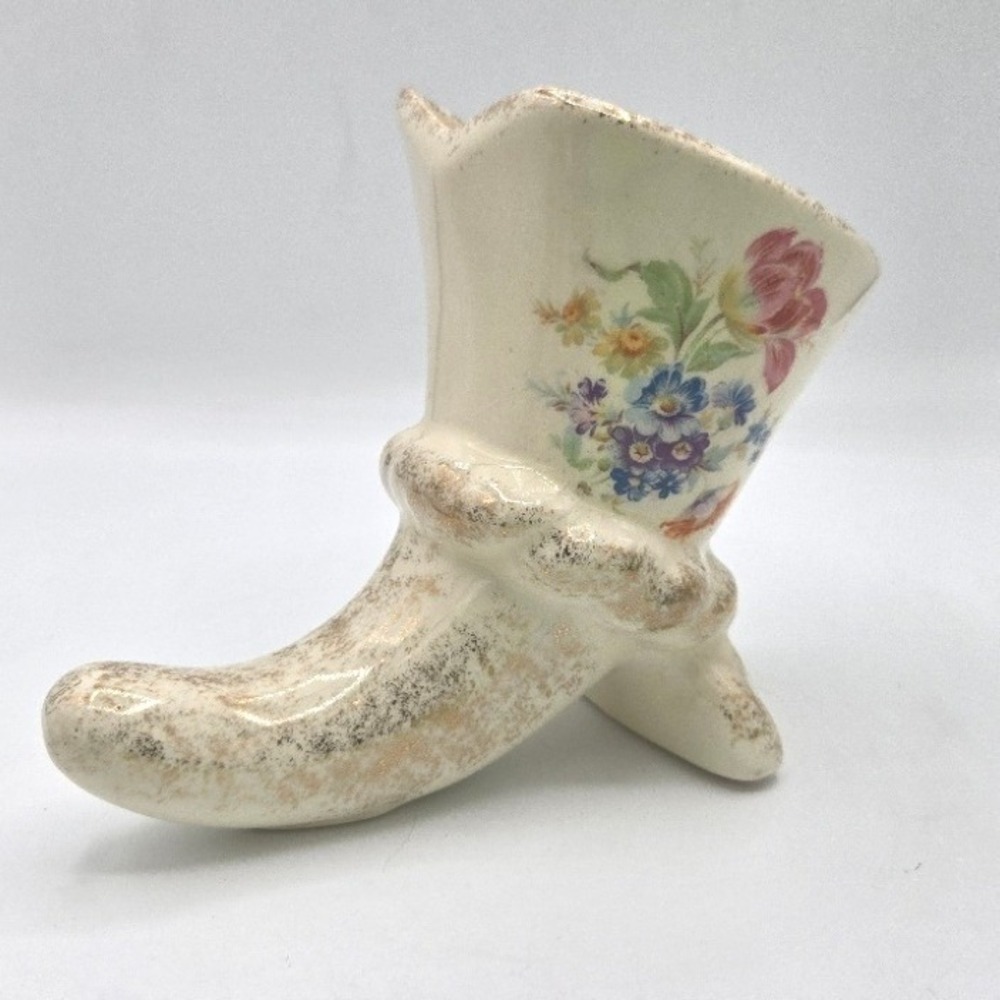 Vintage Royal China 22KT Weeping Gold Floral Porcelain Pixie Shoe Vase